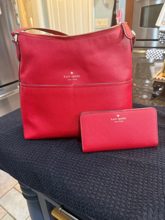 Lot of seven Kate Spade bags! All for one price with free shipping! - Picture 1 of 10